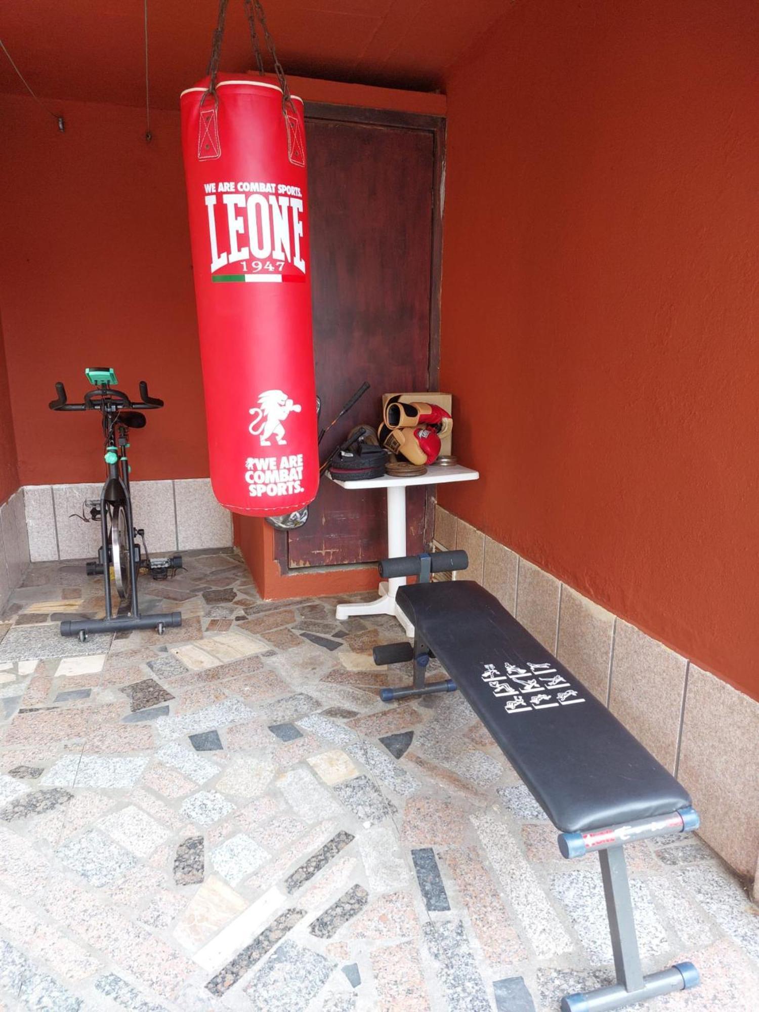 Casa Con Piscina Al Lado Del Mar En Viladesuso Villadesuso Luaran gambar