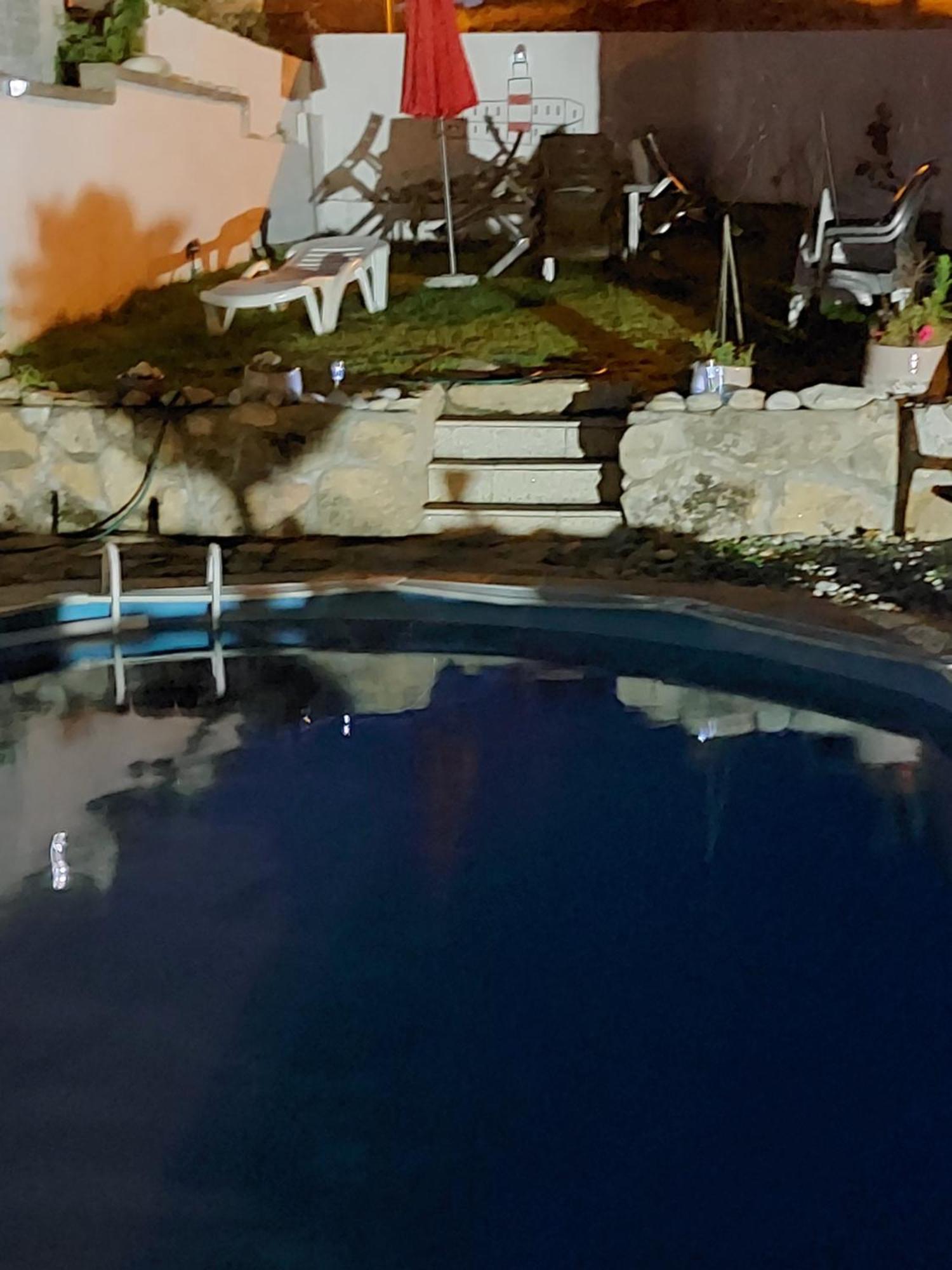 Casa Con Piscina Al Lado Del Mar En Viladesuso Villadesuso Luaran gambar
